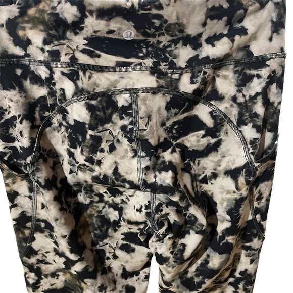 LULULEMON ~ Invigorate High Rise Tight Dispersed Raw Light Linen Multi Sz 8 - Picture 9 of 15